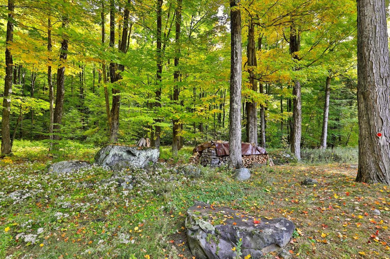 Forest Mountain Escape- Beautiful Mountaintop Escape In Mendon, Vt, 20 Min To Killington 14 To Pico, Home Kültér fotó